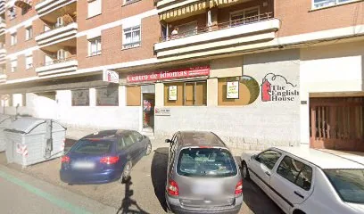 Elena del Molino Pata